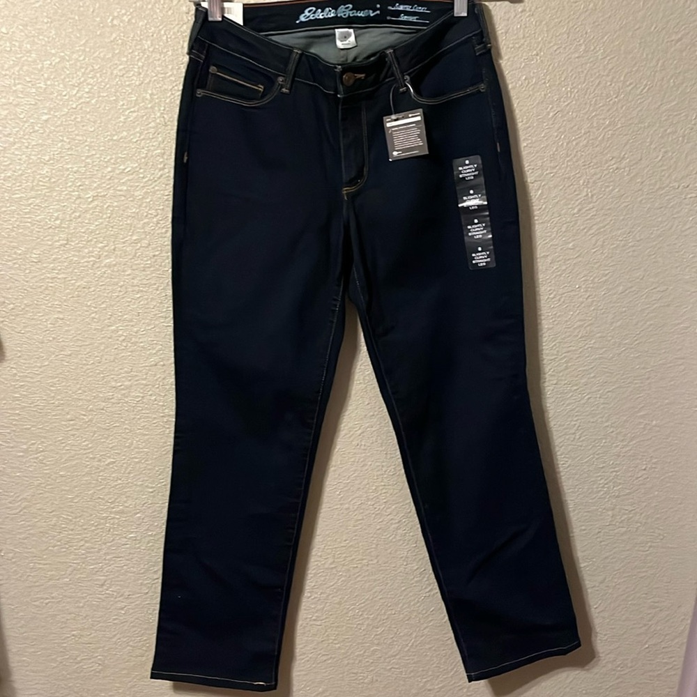 Eddie Bauer Women’s slightly curvy straight leg crop pants NWT